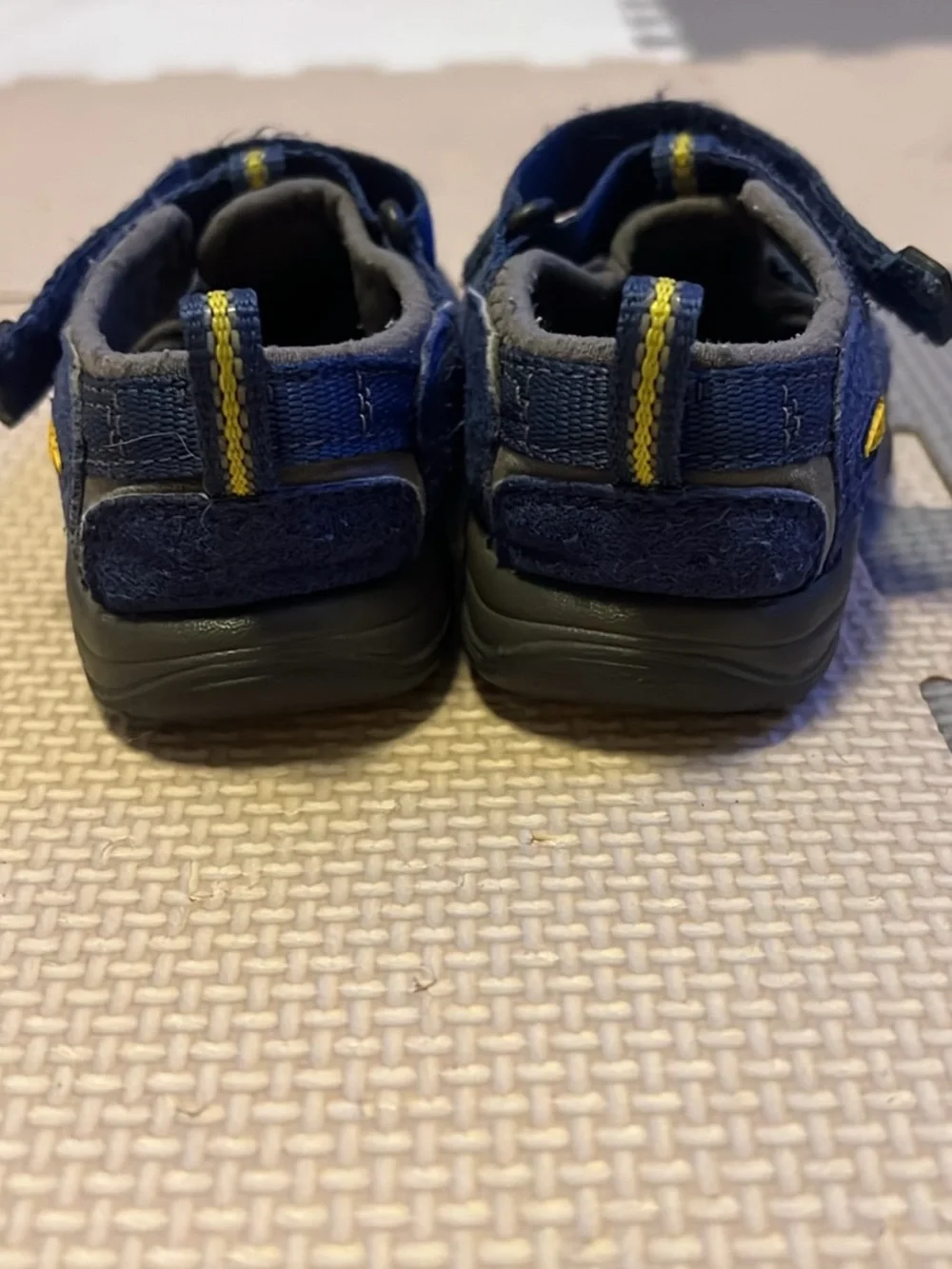 Kids Keen Navy Blue Closed-Toe Adventure Sandals